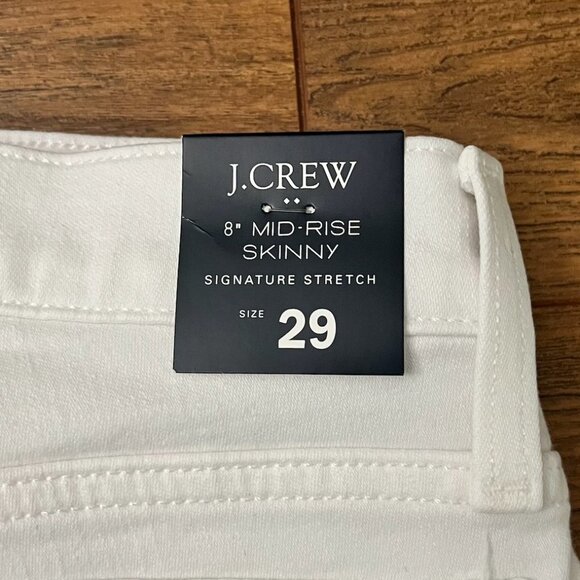 NWT J Crew 8" Rise White Skinny Jean in Signature Stretch - Picture 3 of 12